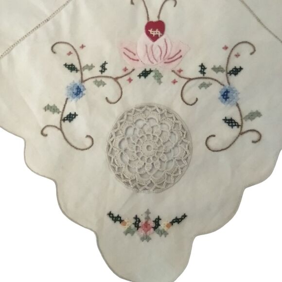 Shafii Vintage Hand Embroidered White Detachable Collar w Lace Circle Inset - Picture 7 of 14